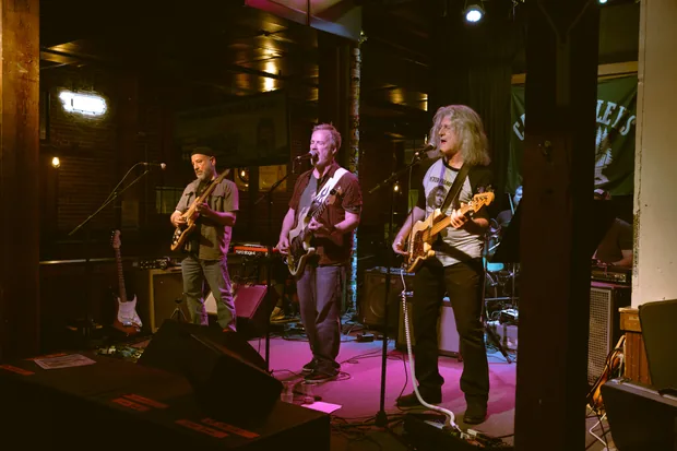 ChameleouS live at Barley's, Knoxville